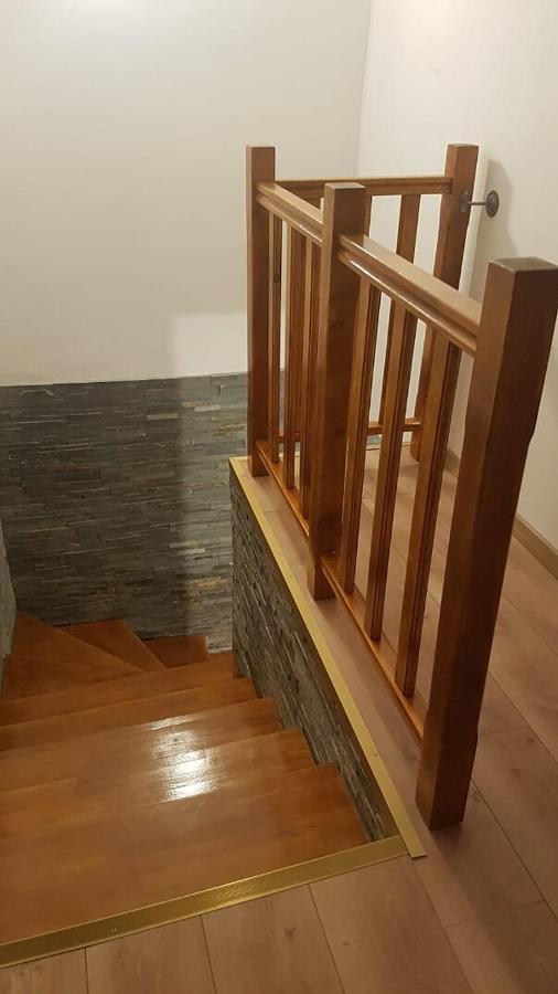 New And Comfortable Two Bedroom House Gărâna Zewnętrze zdjęcie